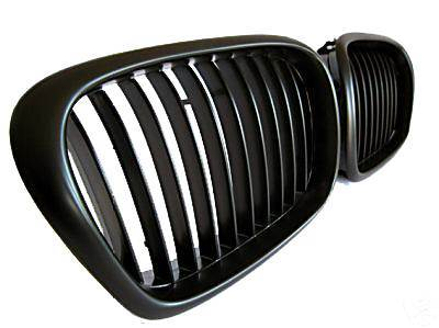 Решетки радиатора для BMW E39 1996-04. Черные