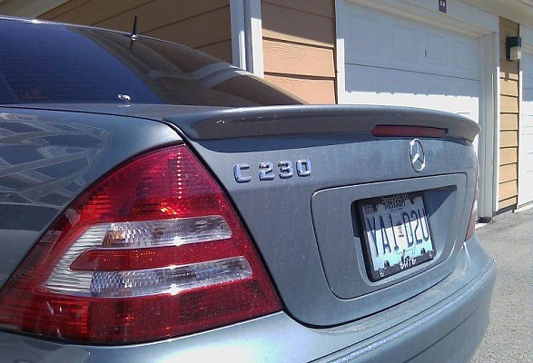 Спойлер крышки багажника Mercedes-Benz W203 Mercedes-Benz C-класс 2000-2007, седан, АМГ стиль.