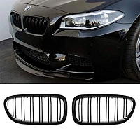 Решетки радиатора для BMW F10. Черные, M5 стиль