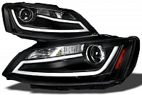 Комплект фар для VW Jetta с 2011. Черные, стиль газоразрядной трубки