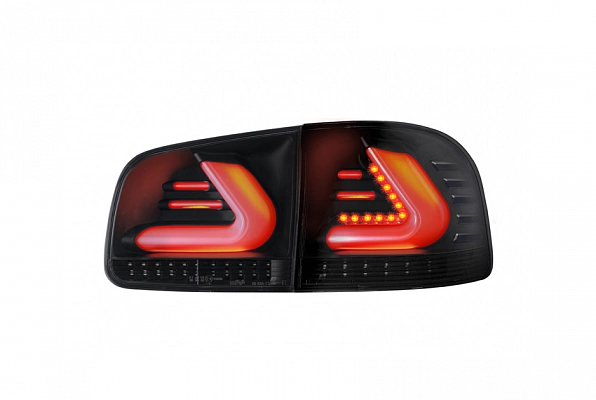 Фонари для VW Touareg 2003-10. Светодиодные, черные, тонированные