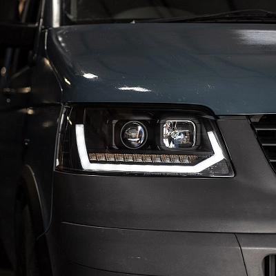 Комплект фар для VW Transporter T5 2003-09. Черные