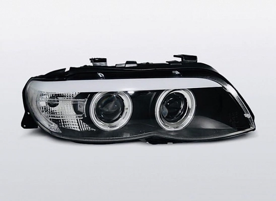 Комплект фар для BMW X5 E53 2004-06 под ксенон. Черные Комплект фар для BMW X5 E53 2004-06 под ксенон. Черные
